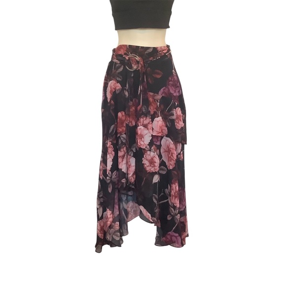 Marciano Dresses & Skirts - Marciano Black Floral Belted Lined Wrap Skirt Size 0 Asymmetrical Side Zip